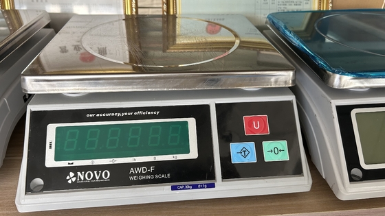 30 X 30 X 2.5 سانتی متر ترازو دیجیتال وزن سبک و با دوام طولانی باتری AAA